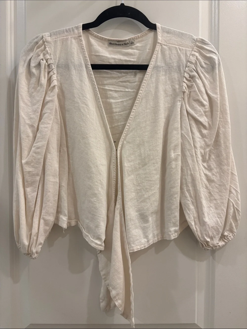 Abercrombie & Fitch Ivory Tie-Front Puff Sleeve Blouse